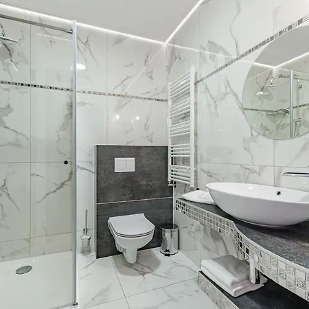 Jelen Resort&spa Resort *