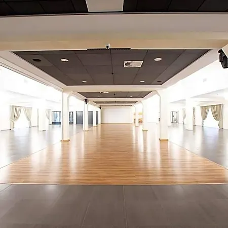 Jelen Resort&spa אתר נופש *